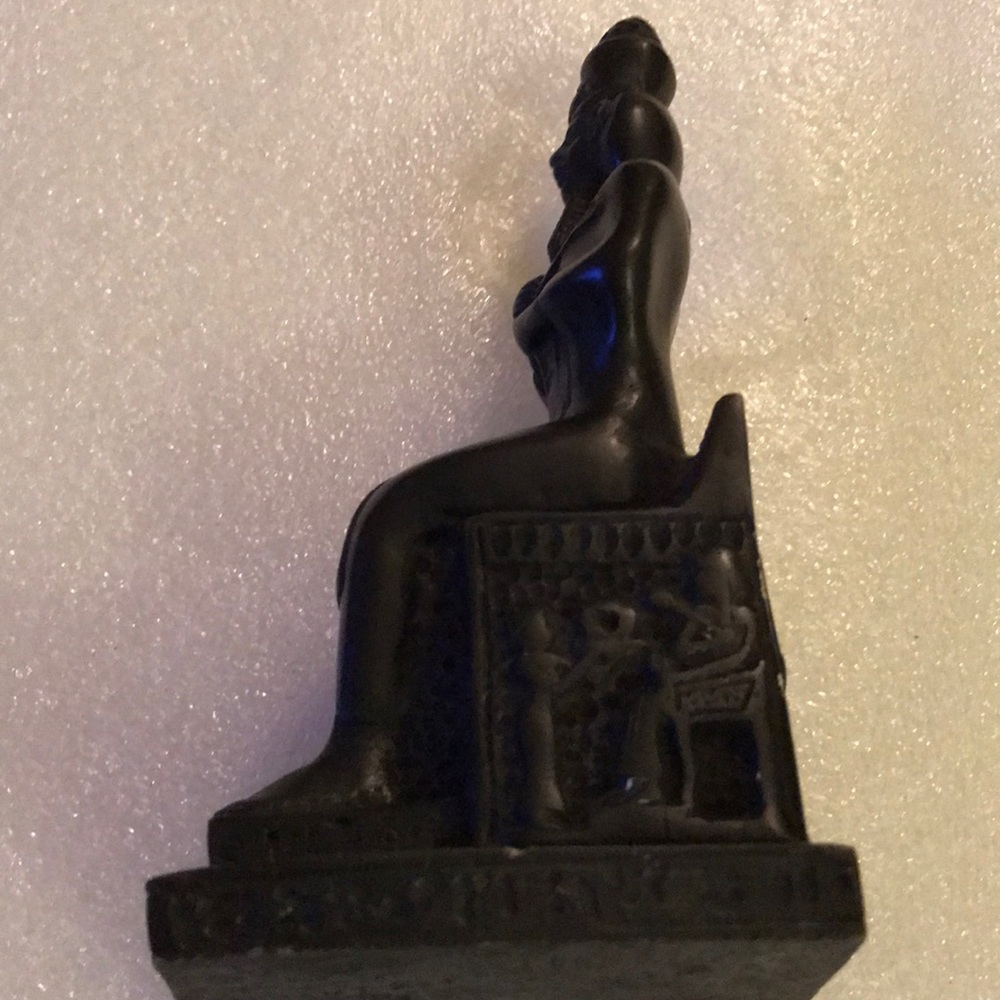 Antique Egyptian engraved king statue - Picture 4 of 8
